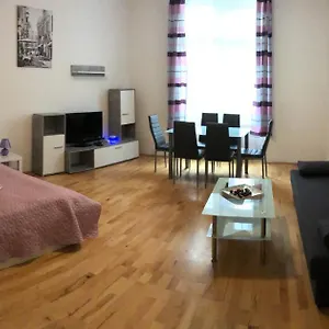Apartament Bonbon