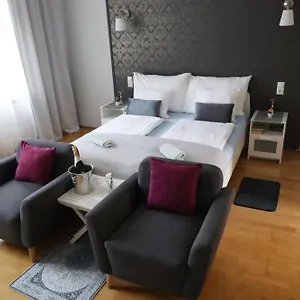 Apartment Arena