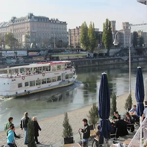 Apartment Wohnen Im Herzen Von At The Waterfront