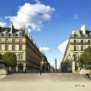 The Westin - Vendome Отель