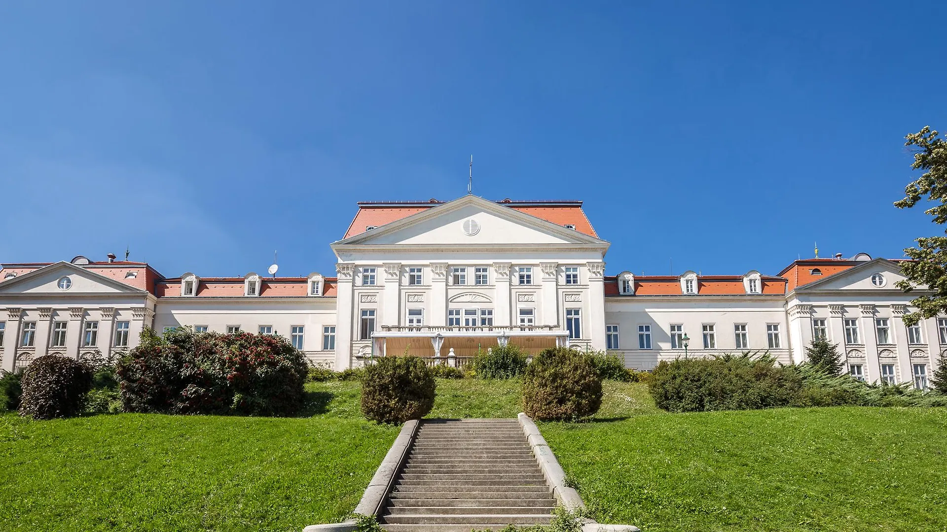 Austria Trend Hotel Schloss Wilhelminenberg Wien  Vienna