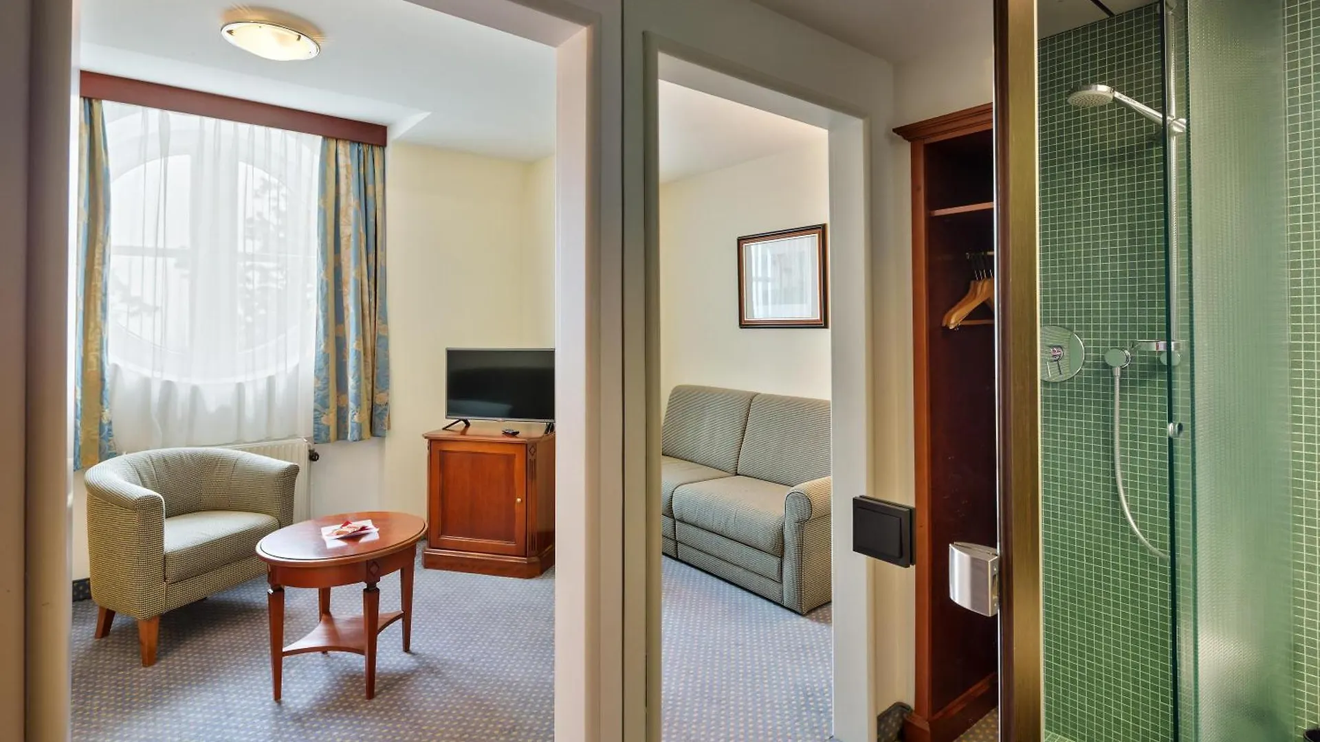 Austria Trend Hotel Schloss Wilhelminenberg Wien 4*, Vienna Austria